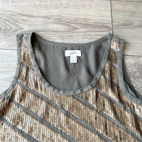 LOFT by Ann Taylor Sequin Sleeveless Tank Top - Picture 5 of 16